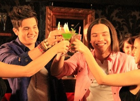 Luan Santana e Wesley gravam comercial do “Festeja”