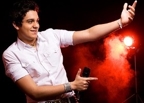 Após intervalo de um ano, Luan Santana volta para o Festeja Recife
