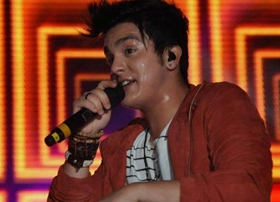 Vídeo: Luan Santana cantando ‘Te Vivo’ em Porto (Portugal)
