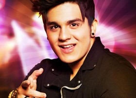 Luan Santana com “Sogrão Caprichou” continua na primeira posição das mais tocadas.