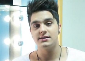 Luan Santana conta que já fez música para conquistar uma garota