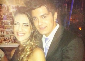 Luan Santana diz que ainda é muito cedo para pensar em casamento