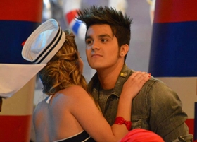 Fotos & Vídeos | Luan Santana participa do programa ‘Esquenta’ (03.03)