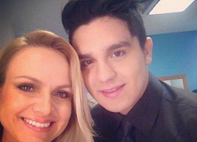 ELIANA TIETA LUAN SANTANA NOS BASTIDORES DO TROFÉU IMPRENSA