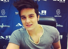 LUAN SANTANA FESTEJA A SUA NOVA TURNÊ, ‘TE ESPERANDO’ E DIZ “UM NOVO LUAN VEM AI”