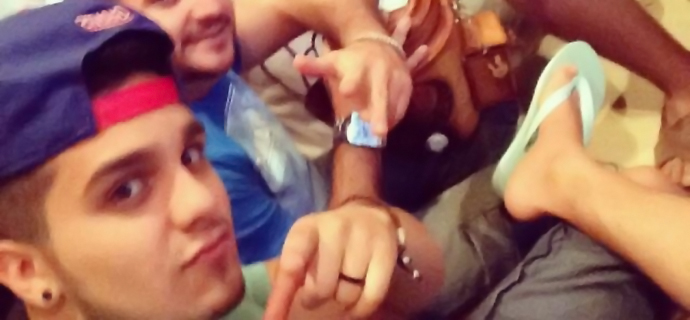 Luan Santana posta foto ensaiando para a nova turnê
