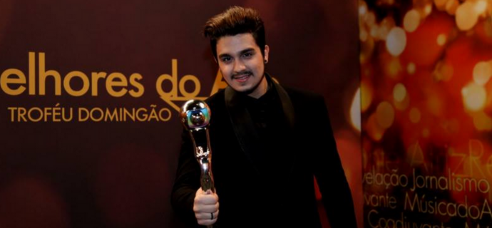 Fotos & Vídeos | Luan Santana no “Melhores do Ano”