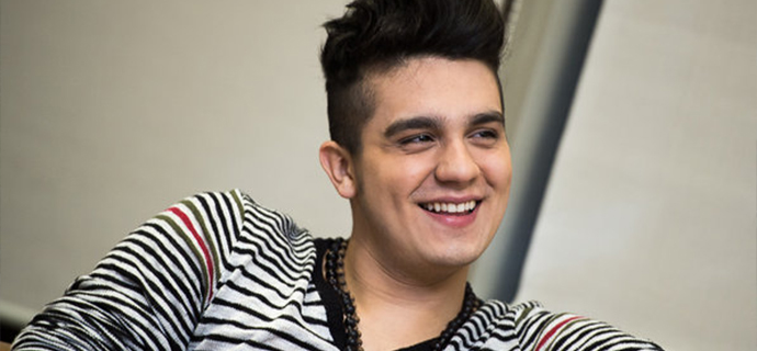 FOTOS | Luan mudou o visual mais uma vez! Reveja os looks que o cantor já usou