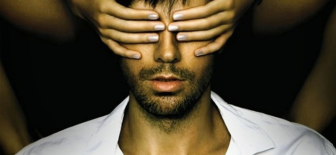 Enrique Iglesias fala sobre parceria com Luan Santana no CD “Sex and Love – Brazilian edition”