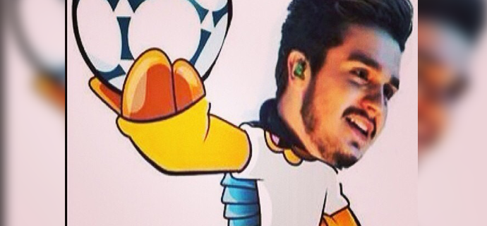 Luan Santana posta foto de montagem com mascote e brinca: “Luleco”