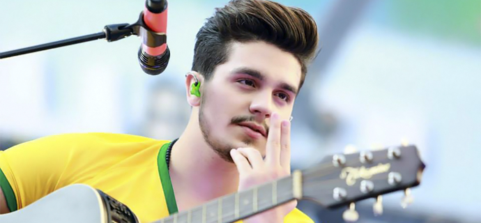 Vídeos & Fotos: Luan Santana se apresenta no Fifa Fan Fest 2014
