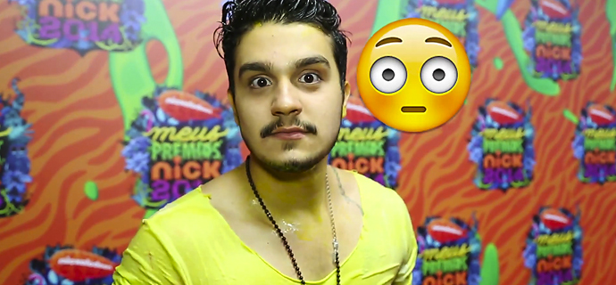 Luan Santana e outros famosos foram desafiados pela Capricho à imitarem seus emojis favoritos