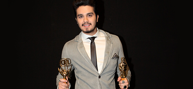 Luan Santana concorre ao Prêmio Troféu Internet