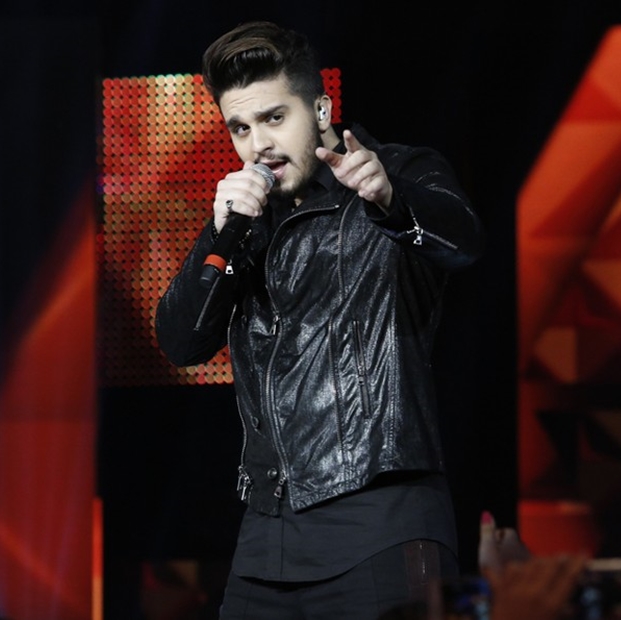 Luan Santana ocupa primeiro lugar das músicas mais tocadas de 2015 com “Escreve aí”