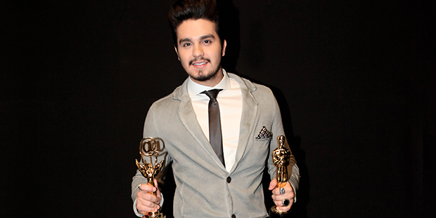 Luan Santana é eleito “Melhor Cantor” pelos Troféus Imprensa e Internet