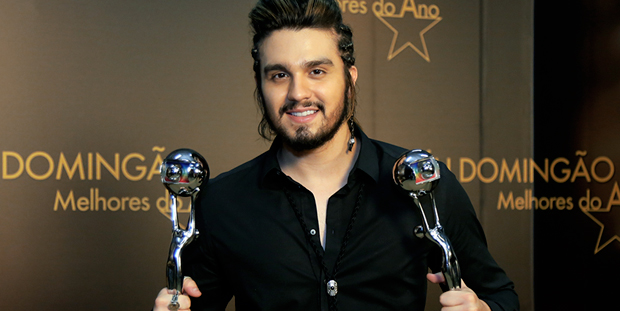 Luan Santana vence nas duas categorias no ‘Melhores do Ano’ e agradece aos fãs