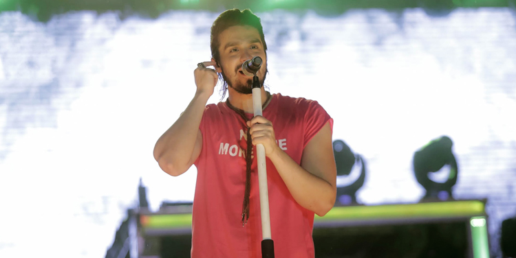 Luan Santana se apresenta no Ribeirão Rodeo Music em abril