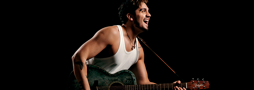 “Quando a Bad Bater” de Luan Santana alcança primeiro lugar no Spotify.