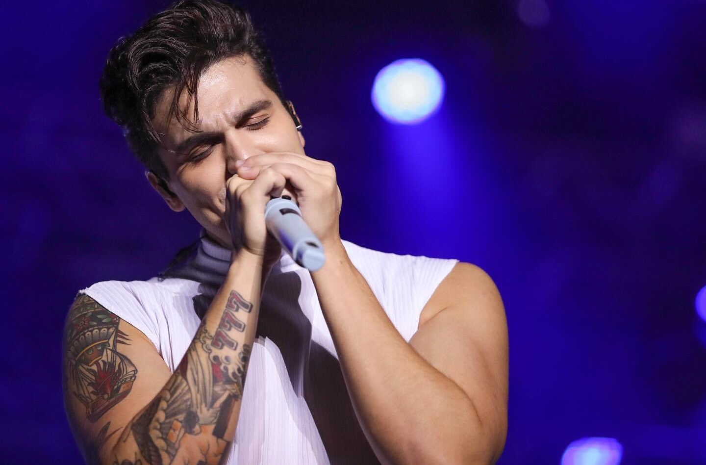 VOLTA AOS SHOWS: Luan Santana grava episódio para documentário da Amazon Prime Vídeo