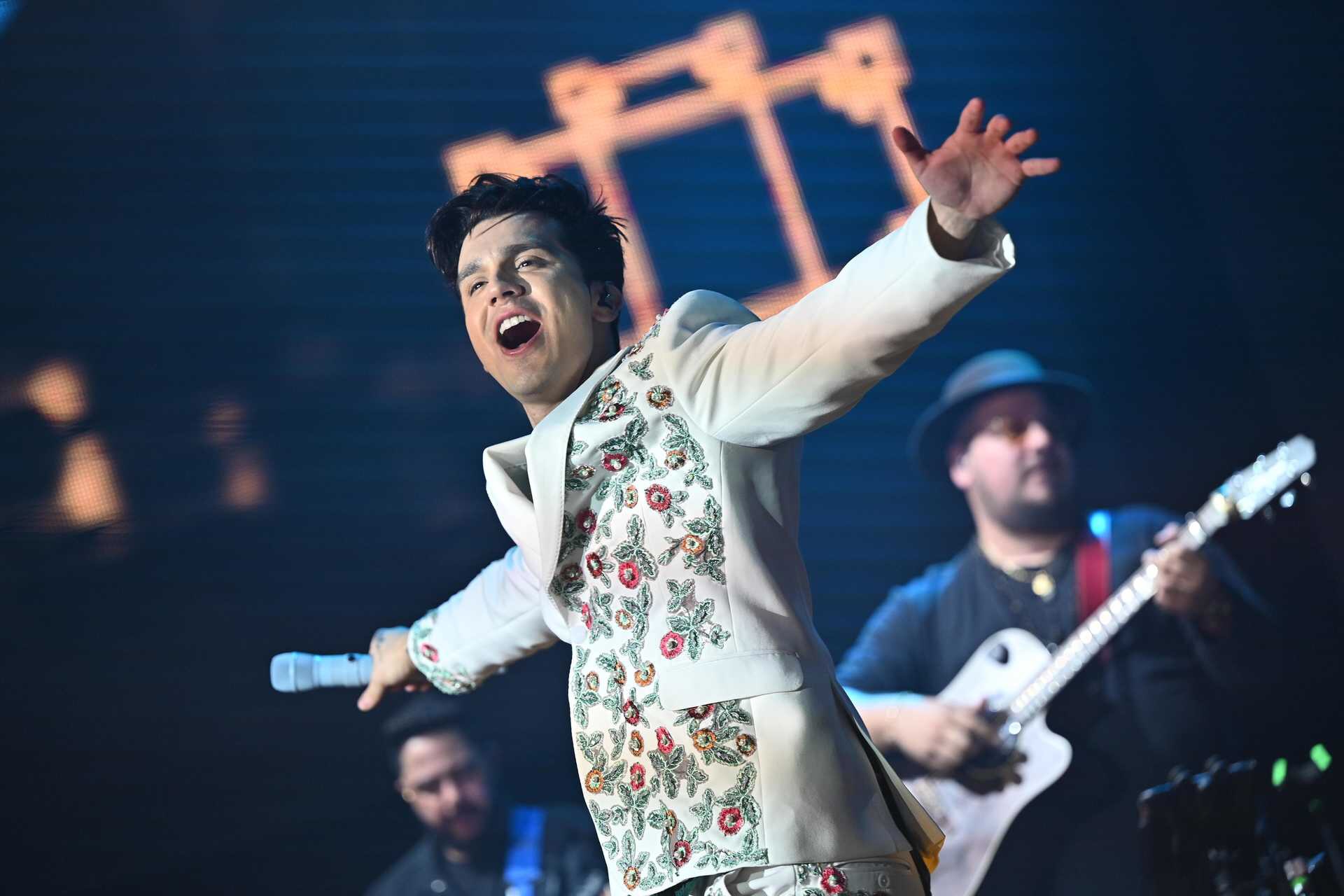 LUAN SANTANA É O ARTISTA MAIS REPRODUZIDO NO SPOTIFY DE PORTUGAL