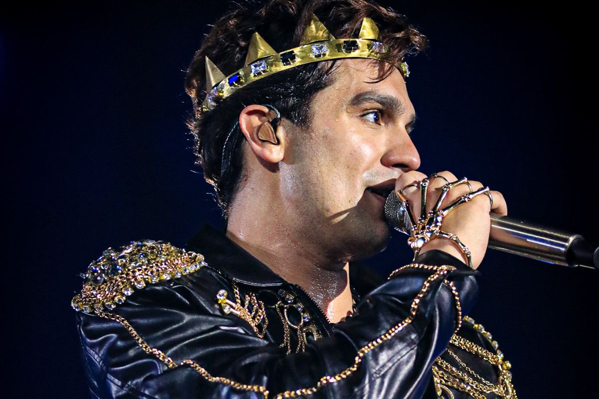 MEIO TERMO E MULHER SEGURA: MÚSICAS GRAVADAS POR LUAN SANTANA FAZEM SUCESSO ANTES DE SEU LANÇAMENTO