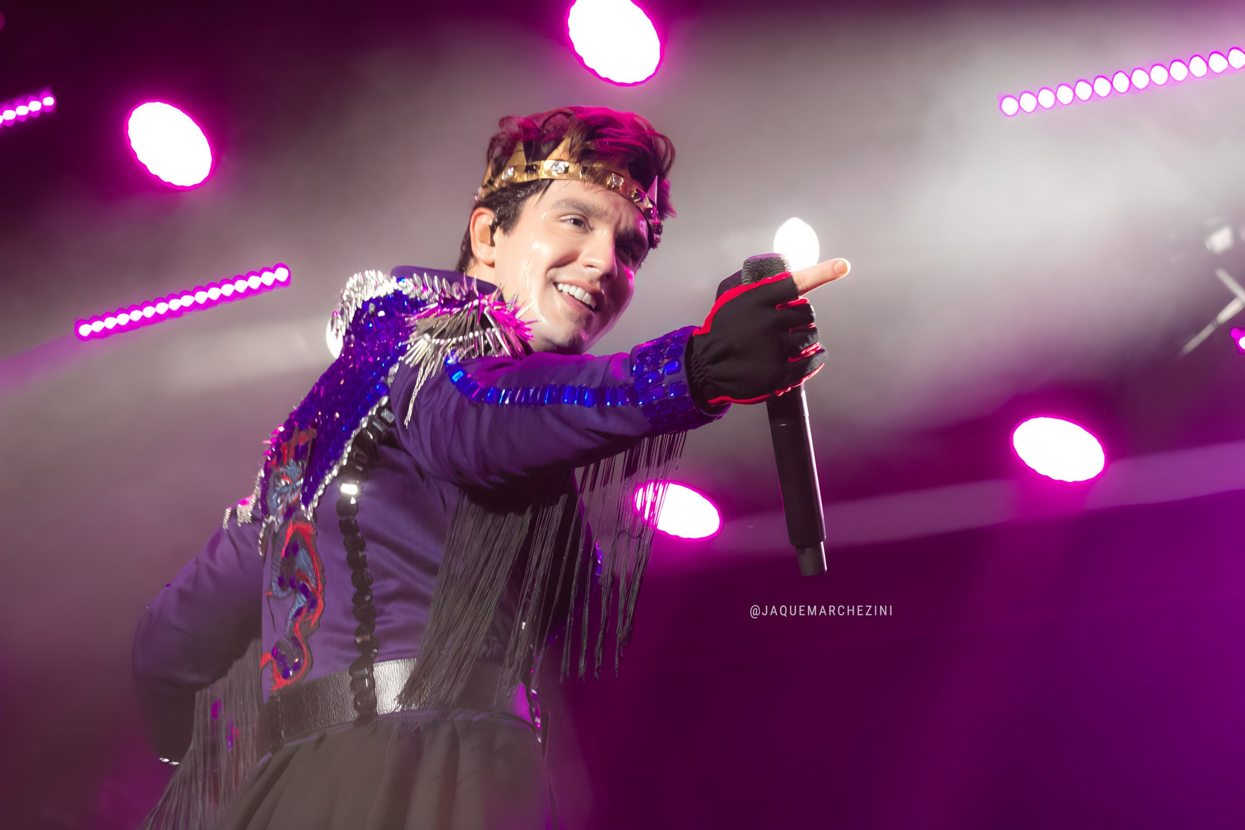 LUAN SANTANA É UMA DAS ATRAÇÕES CONFIRMADAS NA FESTA DO PEÃO DE BARRETOS 2023