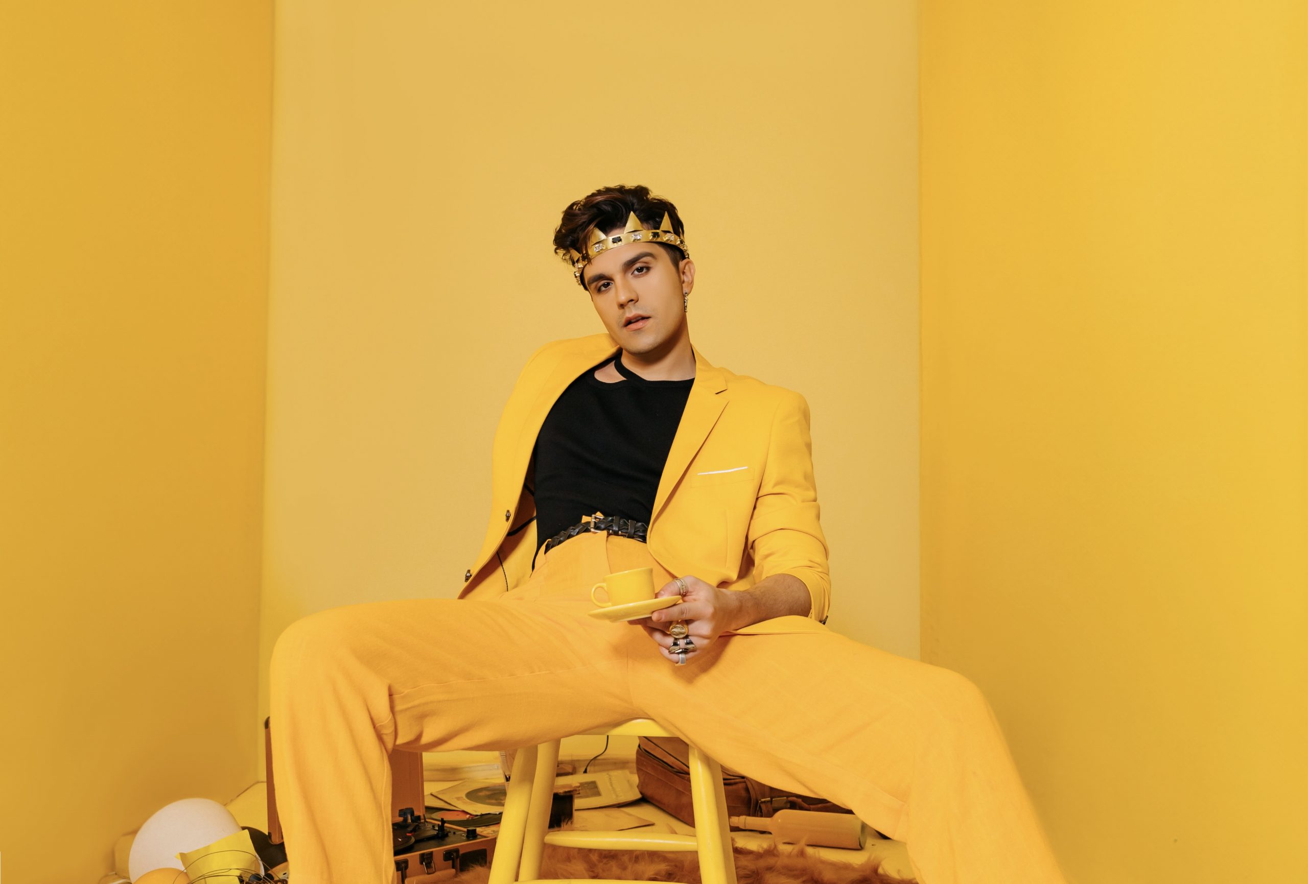 SINGLE “MEIO TERMO” ALCANÇA SEU MAIOR PEAK E SOBE 11 POSIÇÕES NA PLAYLIST “TOP 50 – BRASIL”