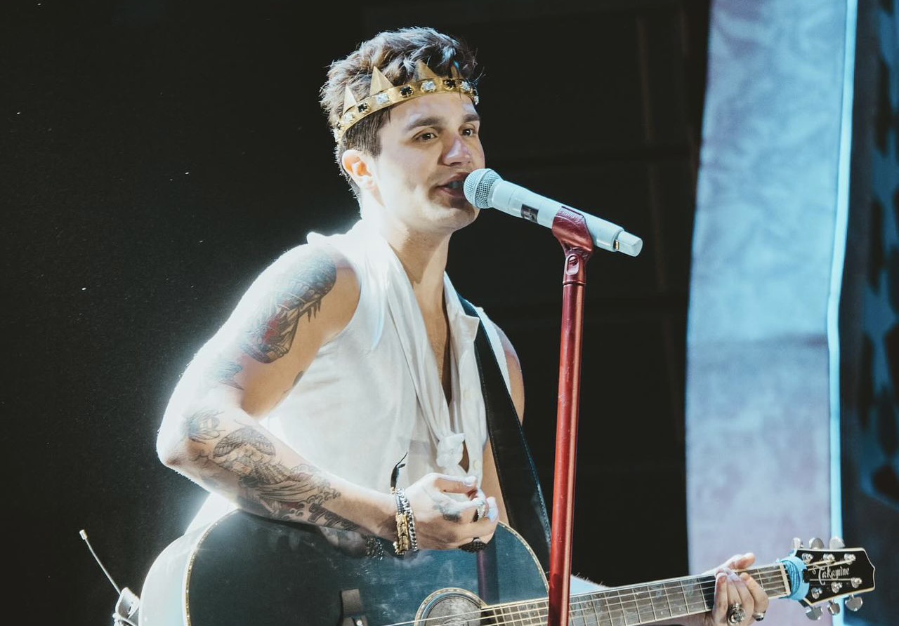 LUAN SANTANA EMPLACA NO TOP 50 DO SPOTIFY COM “AMBIENTE ERRADO”