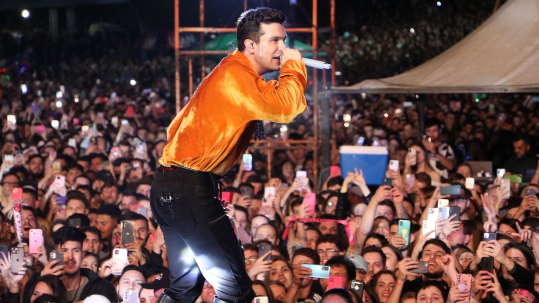 LUAN SANTANA BATE RECORDE DE PÚBLICO NA EXPO CONCÓRDIA COM SHOW HISTÓRICO PARA 112 MIL PESSOAS