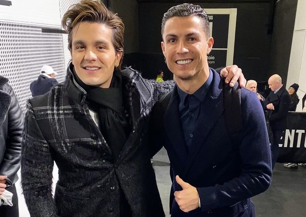 CRISTIANO RONALDO CONTRATA SHOW DE LUAN SANTANA PARA ANIVERSÁRIO DE SUA MÃE