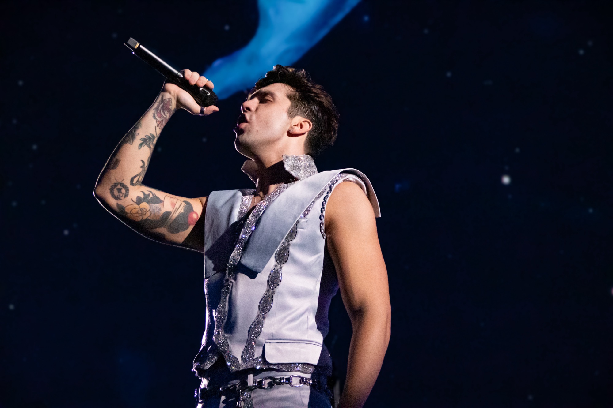 “Clone” de Luan Santana alcança o Top 8 na playlist “Top 50 Brasil” do Spotify