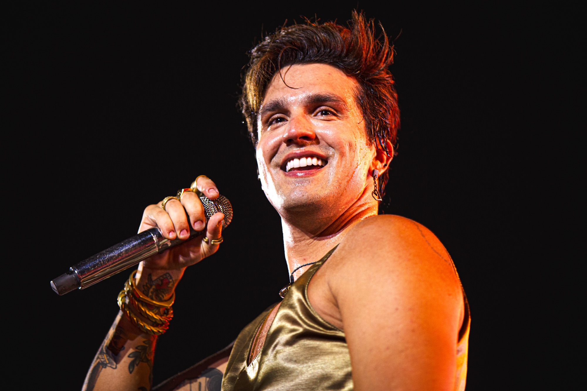 LUAN SANTANA É DESTAQUE NA PROGRAMAÇÃO DO RIBEIRÃO RODEO MUSIC 2025