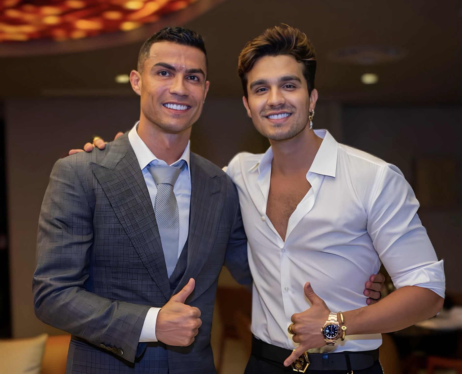União de Fenômenos: Luan Santana e Cristiano Ronaldo deixam fãs intrigados com vídeo misterioso