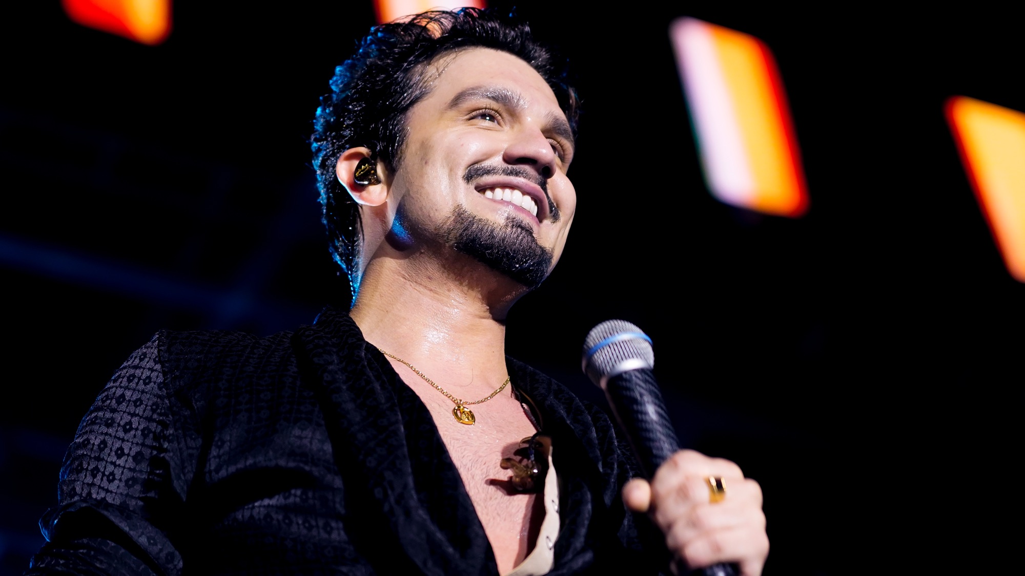 LUAN SANTANA LEVA TURNÊ “REGISTRO HISTÓRICO” A CUIABÁ NESTE FIM DE SEMANA